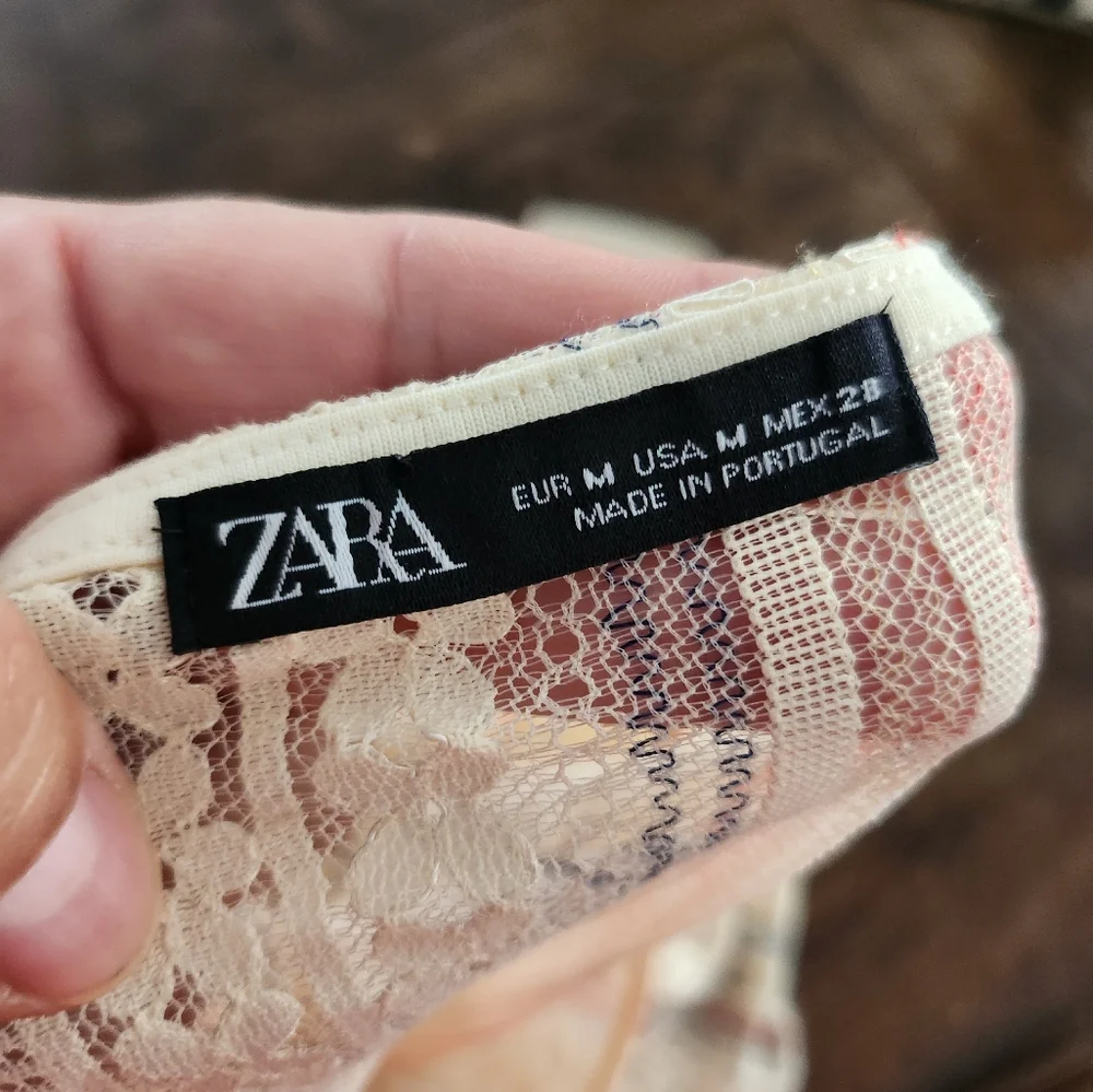 Zara top size M